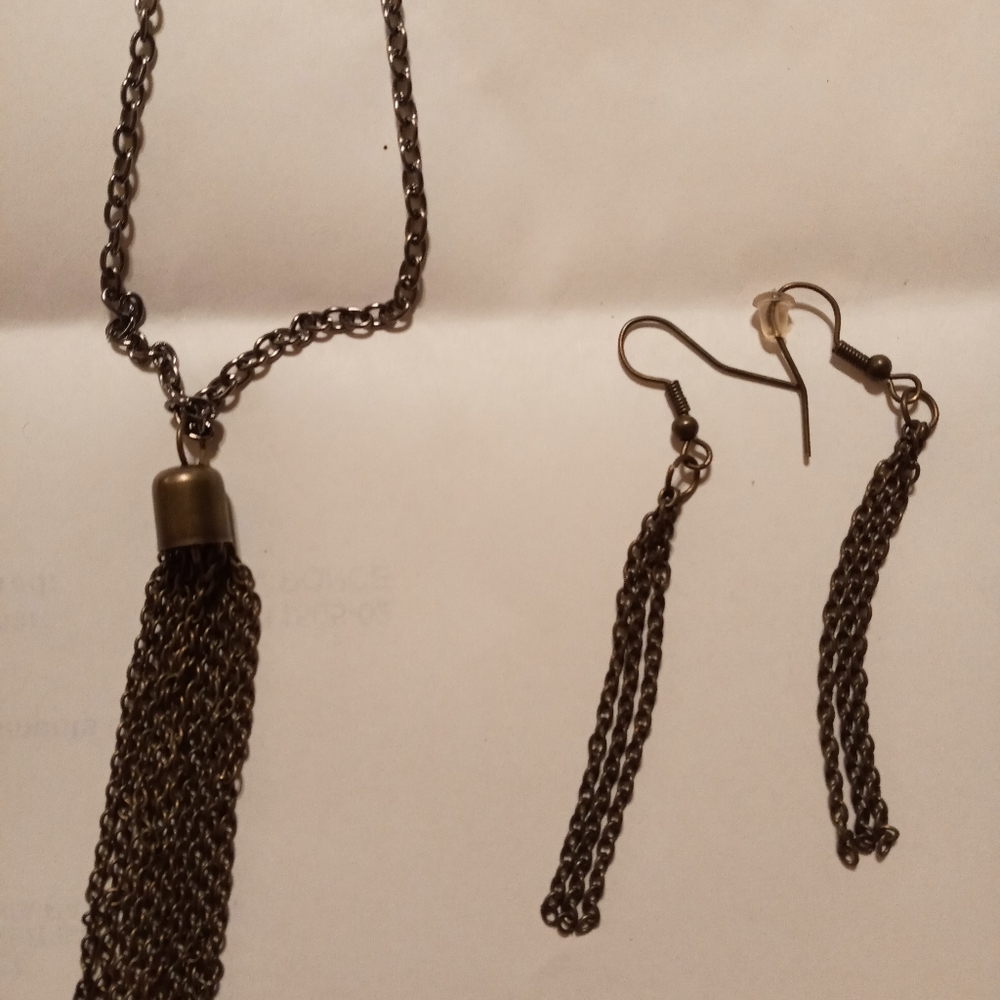 Necklace with Earrings set